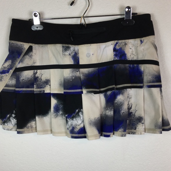Lululemon Run Pace Setter Skirt - Picture 8 of 8
